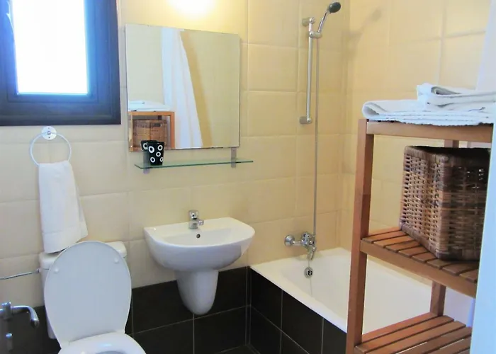 וילה Jade פאראלימני